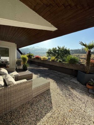 Exklusive 3-Zimmer-Wohnung mit XXL-Südterrasse, Einbauküche & Garage und hochwertiger Ausstattung