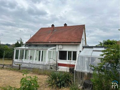 Herrlich zentral wohnen: Einfamilienhaus in Kelheim bei den Schulen