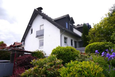 Außergewöhnliche Doppelhaushälfte mit viel Charme in Taunusstein-Orlen