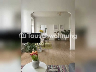Tauschwohnung: Wunderschöne offene Altbau Wohnung mit Balkon