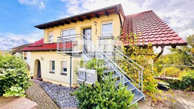 Modernisiertes 1 bis 2 Familienhaus mit DG-Ausbau BJ 02/03 und Panoramablick am Rüsteberg