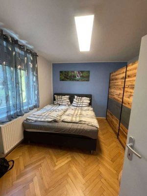 Stilvolle, modernisierte 2-Raum-Wohnung mit EBK in Ellwangen (Jagst)