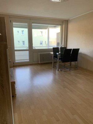2-Zimmer-Wohnung mit Balkon und inkl. Einbauküche in Erbach