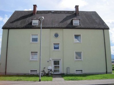 Reinkommen und Wohlfühlen: nette 1-Zi.-Wohnung mit Wohnküche und Bergblick