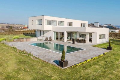 ARCHITEKTENTRAUM MIT WEITLÄUFIGEM GRUNDSTÜCK!Moderne Villa nahe Ried