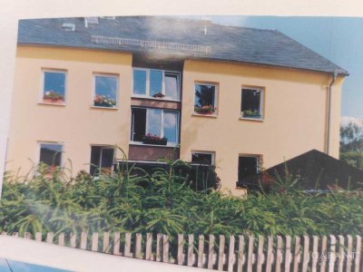 Dreifamilienhaus mit Potenzial..., Nebengebäde -/ Werkstatt in Weischlitz !