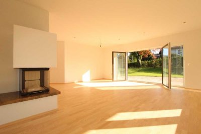 Traumhafte Luxuswohnung mit sonniger Terrasse und großem Südgarten!