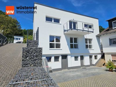 RESERVIERT ! Hochwertige 4- Zimmer Maisonettewohnung in Marburg-Gisselberg incl. Starlink-Internet