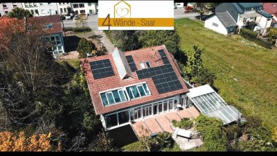 Wohnen der Extraklasse - Architektenhaus mit Nebenhaus