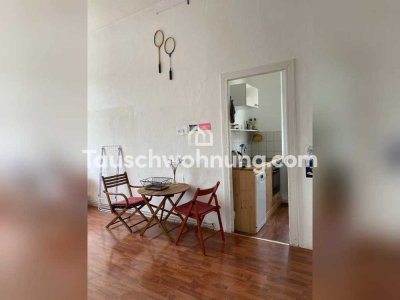 Tauschwohnung: Tausche sonnige 2 Raumwohnung für 3-4 Raumwohnung