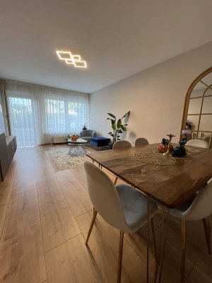 Exklusive, modernisierte 2-Zimmer-EG-Wohnung mit geh. Innenausstattung mit Balkon und EBK in Aachen