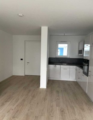 Sonnige 2-Zimmer Wohnung mit Balkon im 1. OG in Öhringen