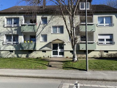 Großzügige, bezugsfertige 3-Zimmer-DG-Wohnung mit weitläufiger Wohnküche