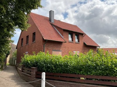 Zuhause, mitten im Dorf