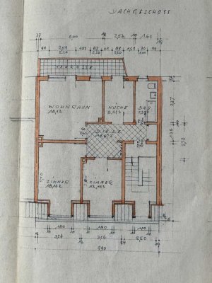 Freundliche und gepflegte 3-Zimmer-Dachgeschosswohnung mit Balkon in Mülheim an der Ruhr