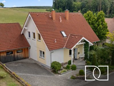 Idyllische Lage! Energieeffizientes Einfamilienhaus mit Balkon, Terrasse und optimaler Anbindung