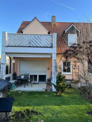 Stadt- und naturnahe 2 ZKB EG-Wohnung in Neusäß-Westheim