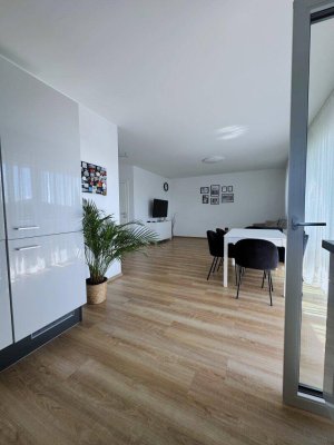 Moderne 3-Zimmer-Wohnung in St. Martin: Balkon und zwei Stellplätze!