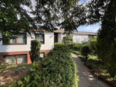 ***Solider Bungalow in ruhiger Wohnlage mit vielen Möglichkeiten***