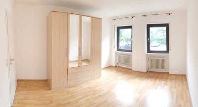 Großzügige 2-ZKB Wohnung in ruhiger zentraler Lage