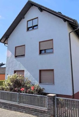 *Attraktives, idyllisches MFH mit Blick ins Feld- und Wiesenlandschaft****