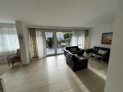 Traumhafte 3-Zimmer Erdgeschosswohnung mit kleinem Garten in Bad Lippspringe