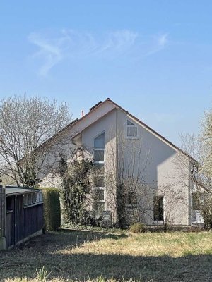 Freundliche 4-Zimmer-Doppelhaushälfte mit gehobener Innenausstattung in Weinheim