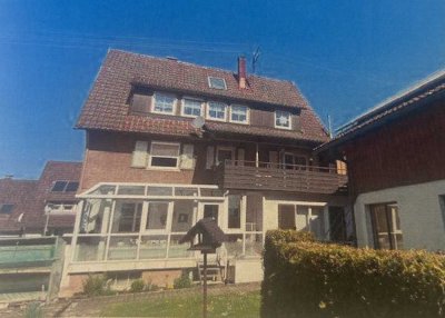 Erdgeschosswohnung in Loßburg zu vermieten mit Garten und evtl. kleiner Werkstatt