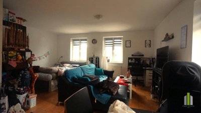 Parsch: Garconniere mit Stellplatz