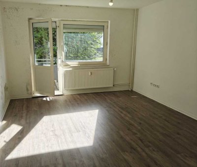 Ansprechende 3-Zimmer-Erdgeschosswohnung mit Balkon und EBK in Bremen