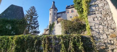 Häuschen mit sensationellem Burgblick und überdachter Terasse, Stolberg