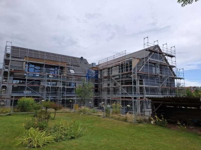 Neubau-KfW 55 EE Erstbezug: Wohnung mit moderner Ausstattung & TG- Stellplatz