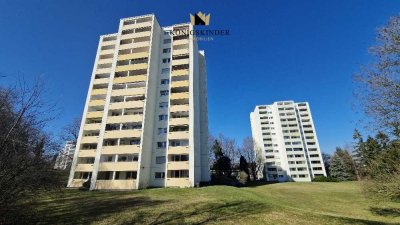 Zentrumsnahe Vierzimmerwohnung, Aufzug, 2 Balkone, Garage, 
Finanzierungsangebot