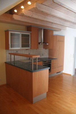 Attraktive 3,5-Zimmer Maisonette-Wohnung mit Balkon in Steißlingen