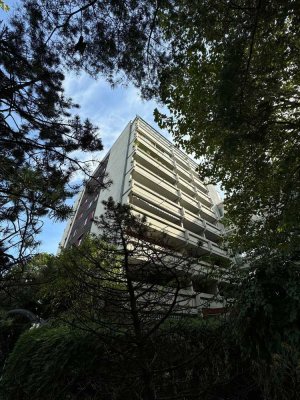 Top Lage Westschwabing - 3-Zi. Whg. mit Westbalkon direkt am Olympiapark