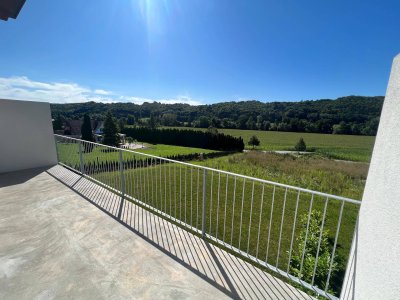 3-Zimmer-Neubauwohnung (ca. 62 m²) mit Klima und Carport!