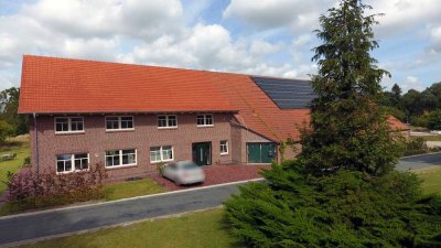 Ehemaliges Bauernhaus trifft modernes Wohngefühl – Ihr Traumhaus mit Scheune!