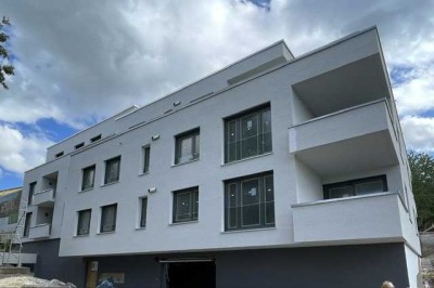 Hochwertige Neubauwohnung mit Schlossblick - Erstbezug in zentraler Lage