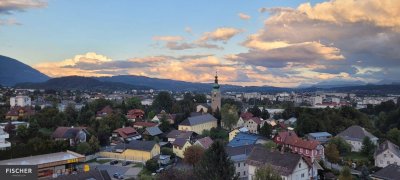 Dachgeschoßtraum in Villach: 3 Zimmer, 120m² mit atemberaubendem Ausblick!