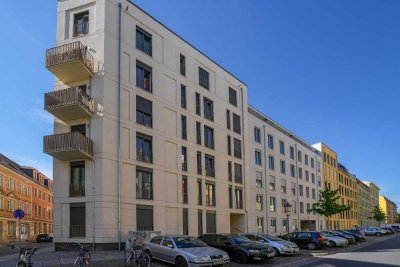 **2 Zimmer mit EBK+FBH+Balkon**