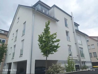 Neuwertige 2-Zimmer-Wohnung  im Zentrum von Reutlingen ab 01.08 / 01.07
