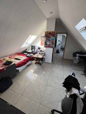 Moderne 2-Zimmer-Dachgeschosswohnung in Raunheim - Neubau, verfügbar ab 15.07.2025