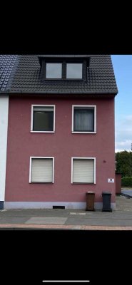 Attraktives 6-Zimmer-Einfamilienhaus in Hürth