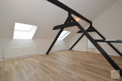 Flingern-Nord / Stil-Altbau: Schöne 4-Zimmer Maisonette-Wohnung