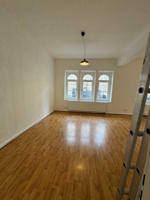 3-Zimmer-Wohnung mit Balkon und Gartennutzung Südstadt