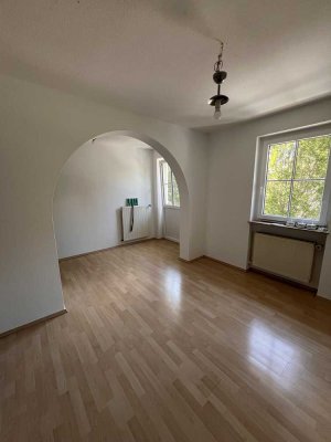 Exklusive, vollständig renovierte 2-Zimmer-Wohnung mit EBK in Hüfingen