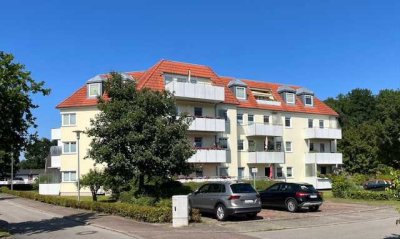 Fahrstuhl, Pkw-Stellplatz, Balkon - Schönes Wohnen in der 2 Zi.Whg. mit Balkon in Evershagen-Dorf