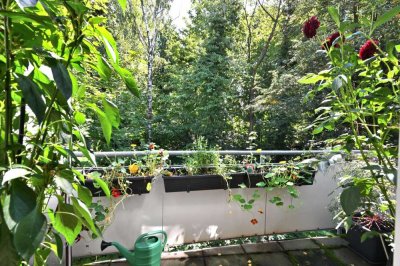 2-Zimmer-Wohnung mit Tiefgarage und Balkon – Natur pur in Dresden-Rochwitz