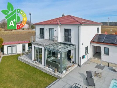 Provisionsfrei - Neuwertiges Einfamilienhaus mit Pool