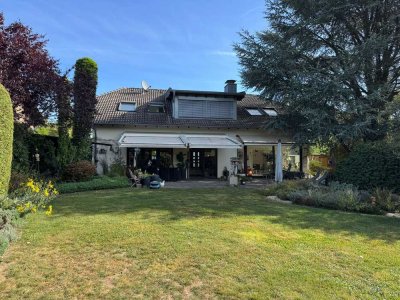 Freistehendes Einfamilienhaus in bevorzugter Wohnlage von Bad Honnef-Aegidienberg